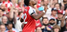 "Arsenal" öz meydanında "Lids"i darmadağın edib