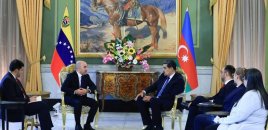 Azərbaycanın Venesueladakı səfiri etimadnaməsini Nikolas Maduroya təqdim etdi