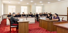 Vilayət Eyvazov Naftalanda vətəndaşların müraciətlərini dinlədi