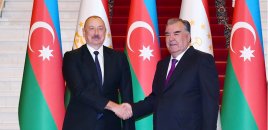 İlham Əliyev Tacikistan Prezidentini təbrik etdi