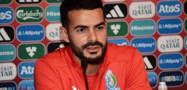 Emin Mahmudov: "Azərbaycan millisində ən çox qol vuran futbolçu olduğum üçün xoşbəxtəm"