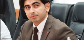 "Məcburi köçkünləri hədəfə gətirmək kimlərə sərf edir?" - Əfsələddin Ağalarov yazır
