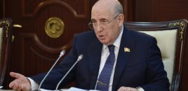 Əhliman Əmiraslanov: "Dərman vasitələri cəmiyyətimizi narahat edən məsələdir"