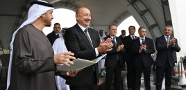 Prezidentlər Cıdır düzündə Qarabağ atlarının şousunu izləyiblər - FOTOLAR