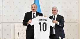 Prezident "Qarabağ"ı təbrik etdi