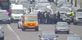 Mingəçevirdə ana və məktəbli övladını maşın vurdu