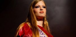 Maskın "qızı" Nyu-York Moda Həftəsində modellik edib - FOTO