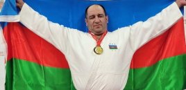 İlham Zəkiyev 9-cu dəfə Avropa çempionu oldu