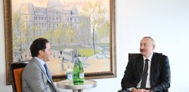 Prezident "Ares Management"in həmtəsisçisi və baş icraçı direktoru ilə görüşüb