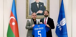 Ayxan Abbasov Azərbaycan millisinin baş məşqçisi təyin olundu - AFFA prezidenti ilə görüşdü
