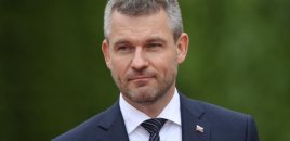 Slovakiya prezidenti konstitusiyada iki cins anlayışını əks etdirən düzəlişləri imzalayıb