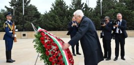 İtaliya Prezidenti Şəhidlər xiyabanını ziyarət edib