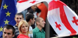 Gürcüstanda seçkiyə 3 gün qaldı: Qonşu ölkədə nə gözlənilir?