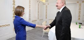 Maya Sandu: Azərbaycan Prezidentini Ermənistanla sülh yolunda mühüm addımlarla bağlı təbrik etdim