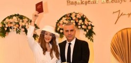 Məşhur cütlük boşanmaq üçün ilk addımı atdı