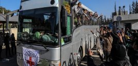 154 fələstinli deportasiya məqsədilə Misirə gətirilib