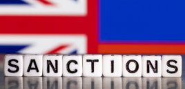 Britaniya "Rosneft" və "Lukoil" neft şirkətlərinə sanksiya tətbiq edib