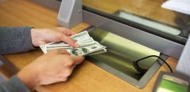 Azərbaycanda dollar satışı kəskin AZALDI