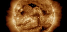 Günəşin səthindən ləkələr yoxa çıxmağa başlayıb