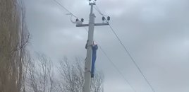 Güclü külək bəzi ərazilərdə fəsadlara səbəb oldu - VİDEO