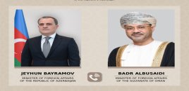 Ceyhun Bayramov omanlı həmkarı ilə müzakirə apardı