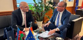 Elçin Əmirbəyov Almaniyada Aİ-Azərbaycan münasibətlərinin tərəqqisini müzakirə edib - FOTOLAR