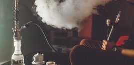 “TikTok”da canlı yayımda qəlyan çəkdi - 750 manat cərimələndi