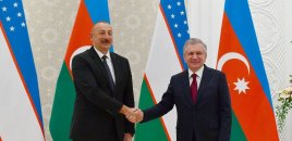Mirziyoyev İlham Əliyevə zəng edib, İranın Azərbaycana hücumunu qınayıb