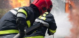 Kürdəmirdə 6 otaqlı ev yandı