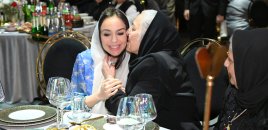 Leyla Əliyeva şəhid anaları ilə iftar süfrəsində - Fotolar