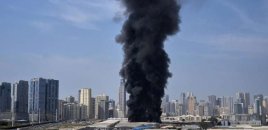 Dubay aeroportu vuruldu - Təyyarələr eniş edə bilmir