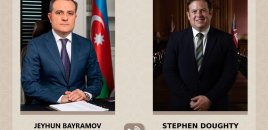 Stiven Dauti Ceyhun Bayramova zəng vurdu