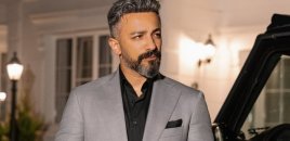 Şəhriyarın yeni biznesi - Əsərlərini satır