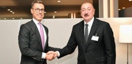 Finlandiya Prezidenti İlham Əliyevə zəng etdi