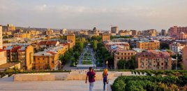 Ermənistanda ev alan azərbaycanlılar... - Rəsmi