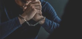 21 yaşlı oğlan sosial şəbəkədə əxlaqsız təkliflərinə görə həbs olundu