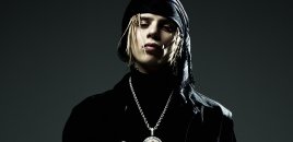 Məşhur rusiyalı repçi mahnısına görə cərimələndi