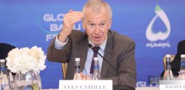 “Azərbaycanın daxili işlərinə qarışırıq, ertəsi gün isə xahiş edirik ki…”