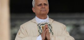 Roma Papası Yaxın Şərqdə atəşi dayandırmağa çağırıb