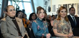 Alena Əliyeva Milli Xalça Muzeyində sərgiyə qatıldı - FOTOLAR