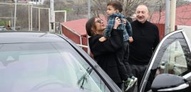 "Sənin maşınını istəyirəm" - Balaca Ayazın Prezidentdən istəyi - FOTOLAR