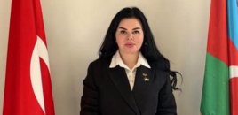 Xəyalə Dadaşova “Fəxri Professor” elmi adı və “Beynəlxalq Qızıl Ulduz” medalı ilə təltif edildi