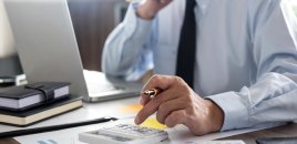 Dövlət qulluqçularının maaşlarının baza hissəsi artırılıb