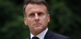 Makron: Fransa Aralıq dənizində Rusiyanın "Deyna" gəmisini ələ keçirib