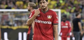 Bu fotoya görə millidən kənarlaşdırıldı