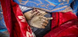 Qəzzada itkilər artır: Ölənlərin sayı 72 mini keçdi