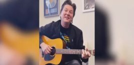 Tanınmış müğənni dəhşətli qəzada öldü