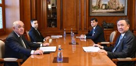 Əli Əsədov TDT-nin Baş katibi ilə görüşdü