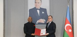 Ceyhun Bayramov Hindistanın yeni səfirini qəbul edib - FOTOLAR