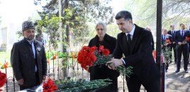 Göygöldə Aprel şəhidi anıldı - Fotolar